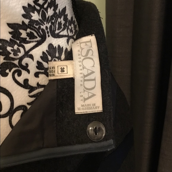 Escada Grey Pencil Skirt - Size 38 (US - Size 6) - Picture 3 of 4